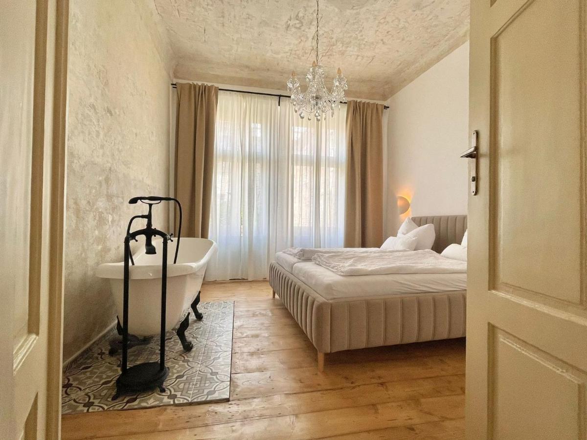 Apartma Adina 1905 Karlovy Vary Dış mekan fotoğraf